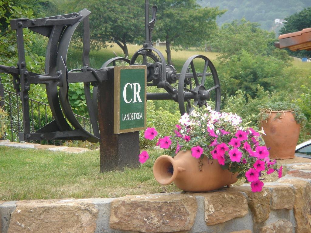 Labeondo Guest House Мускис Екстериор снимка